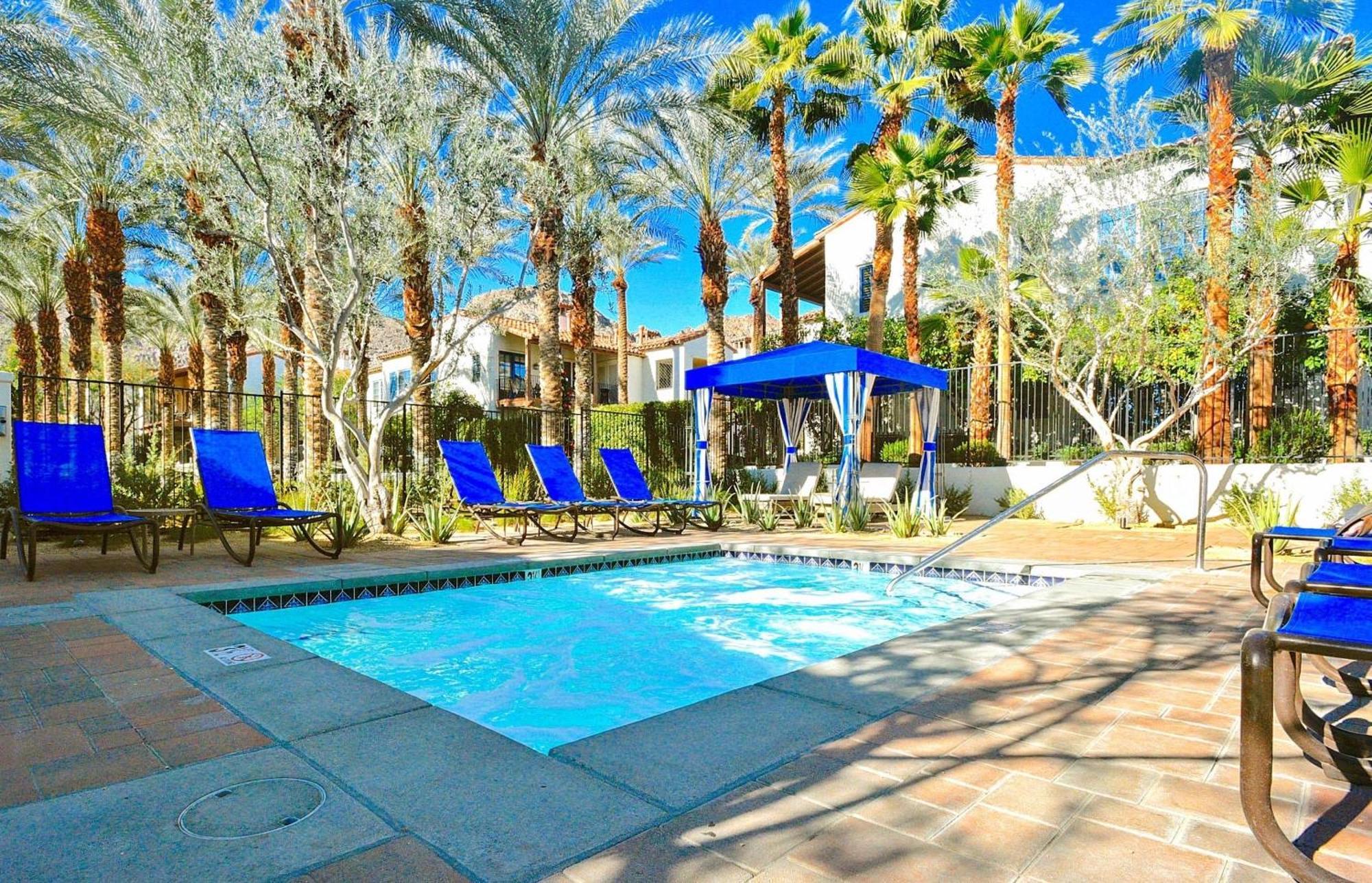 T21 Lux Villa With Fountain View Condo ラキンタ エクステリア 写真